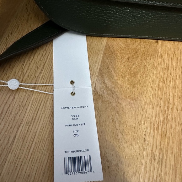 Tory Burch Britten saddle Bag NWT - Picture 2 of 5